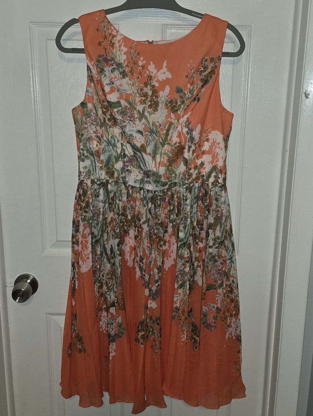 Adrianna Papell Gardenia Pleated Dress Fit & Flare Sleeveless Peach 12 MSRP $150